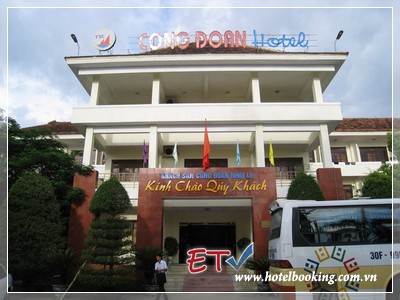 Khách sạn Du lịch Công đoàn Nhật Lệ 