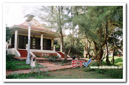 Vân Hải Đỏ Resort Quan Lạn