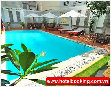 Khách sạn Violet Nha Trang