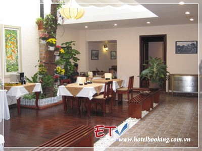 Khách sạn DeSyloia Hà Nội