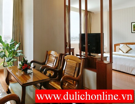  Khách sạn Bamboo Green Riverside Đà Nẵng - Phòng suite